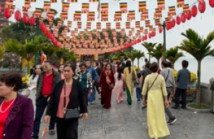 Traveling to Vietnam During Lunar New Year: A Guide for Travelers