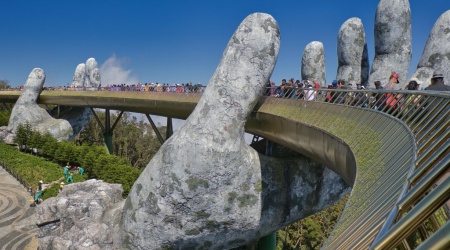 Collines de Ba Na- « Bana hills » et Visite de Pont d’or