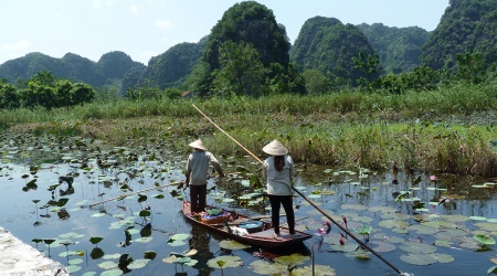 Hoa Lu et la belle région karstique de Tam Coc 