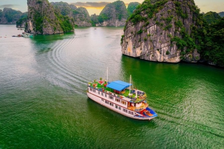 Sunlight Premium 9 cabins