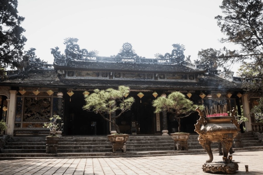  Discovery of the Imperial City and  Royal Mausoleum 