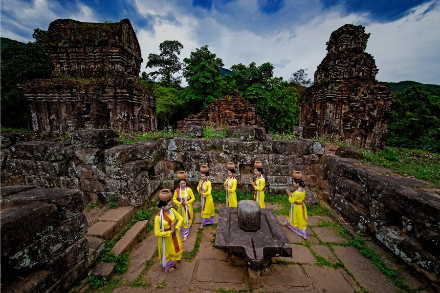  Old Quarters of Hoi An & Sacred Valley of My Son
