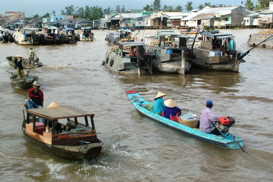 Can Tho: floating market, ecological island, and local life