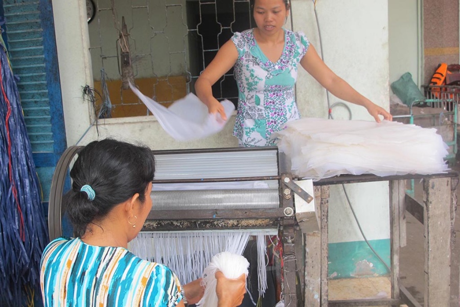 Cai Be – Can Tho – Chau Doc - Tam Nong - Saigon