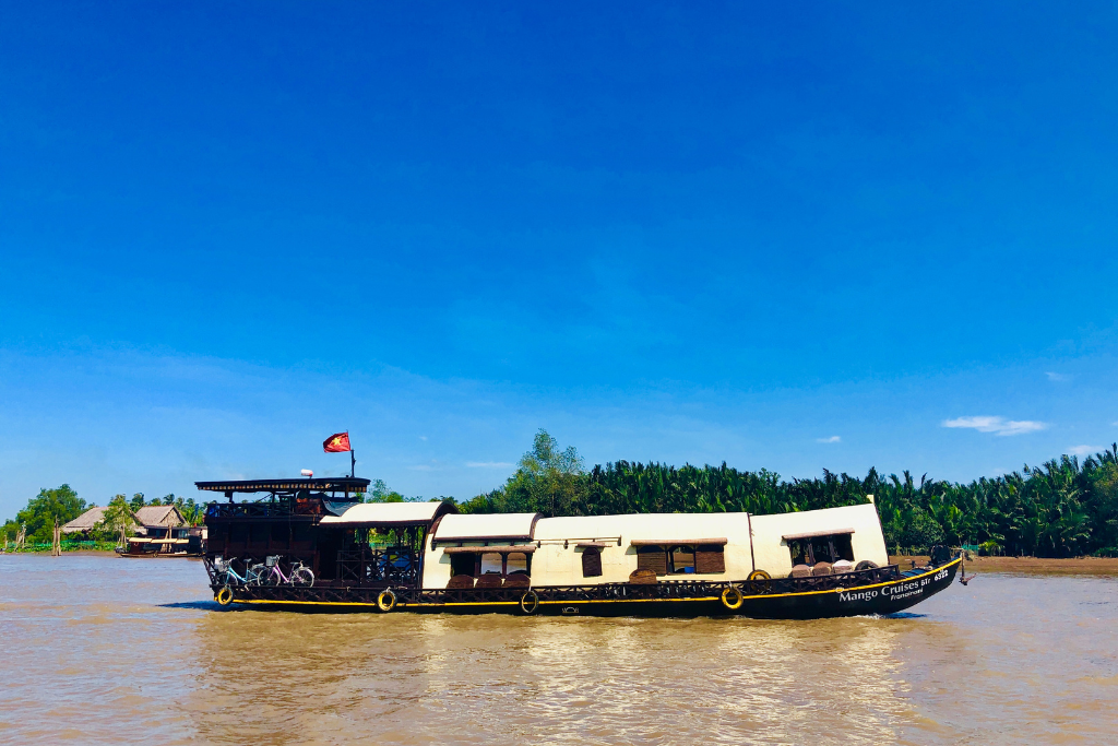 Mango Sampan – Private 2-Cabin Cruise